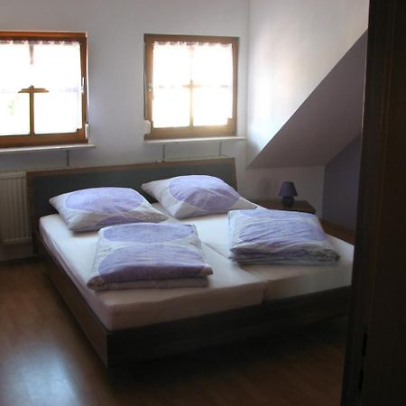 Ferienwohnung Lautner ツィルンドルフ エクステリア 写真