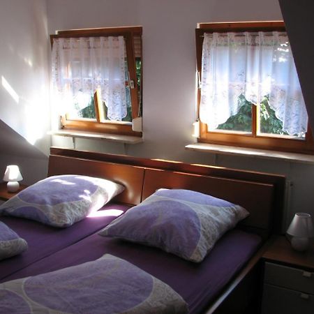 Ferienwohnung Lautner ツィルンドルフ エクステリア 写真