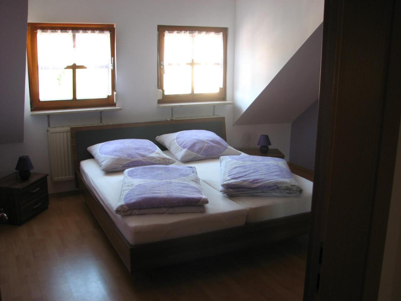 Ferienwohnung Lautner ツィルンドルフ エクステリア 写真